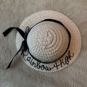 Rainbow High Pacific Coast Bella Parker Beach Outfit  - Pink Straw Floppy Hat